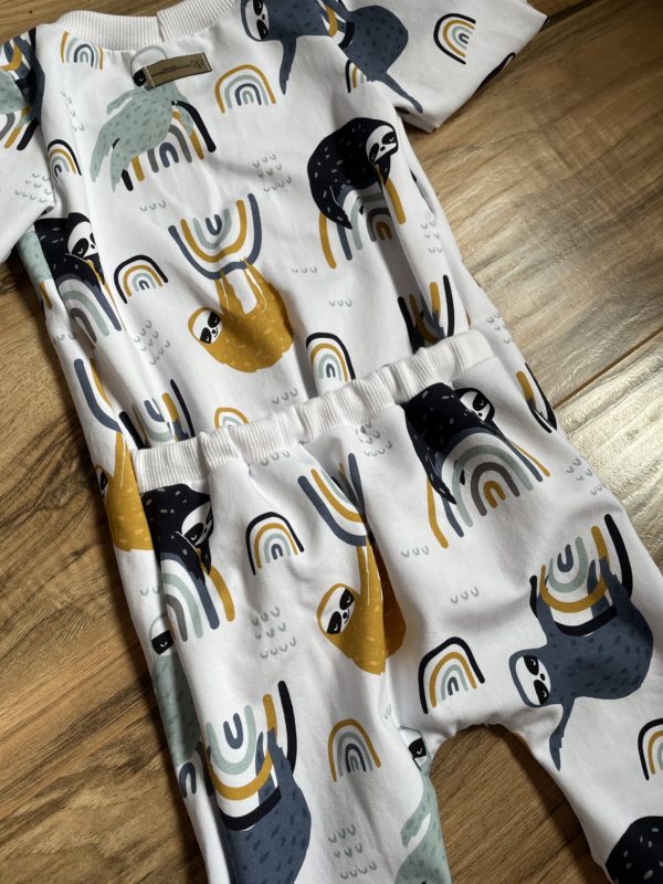 GWM Sloth romper 3